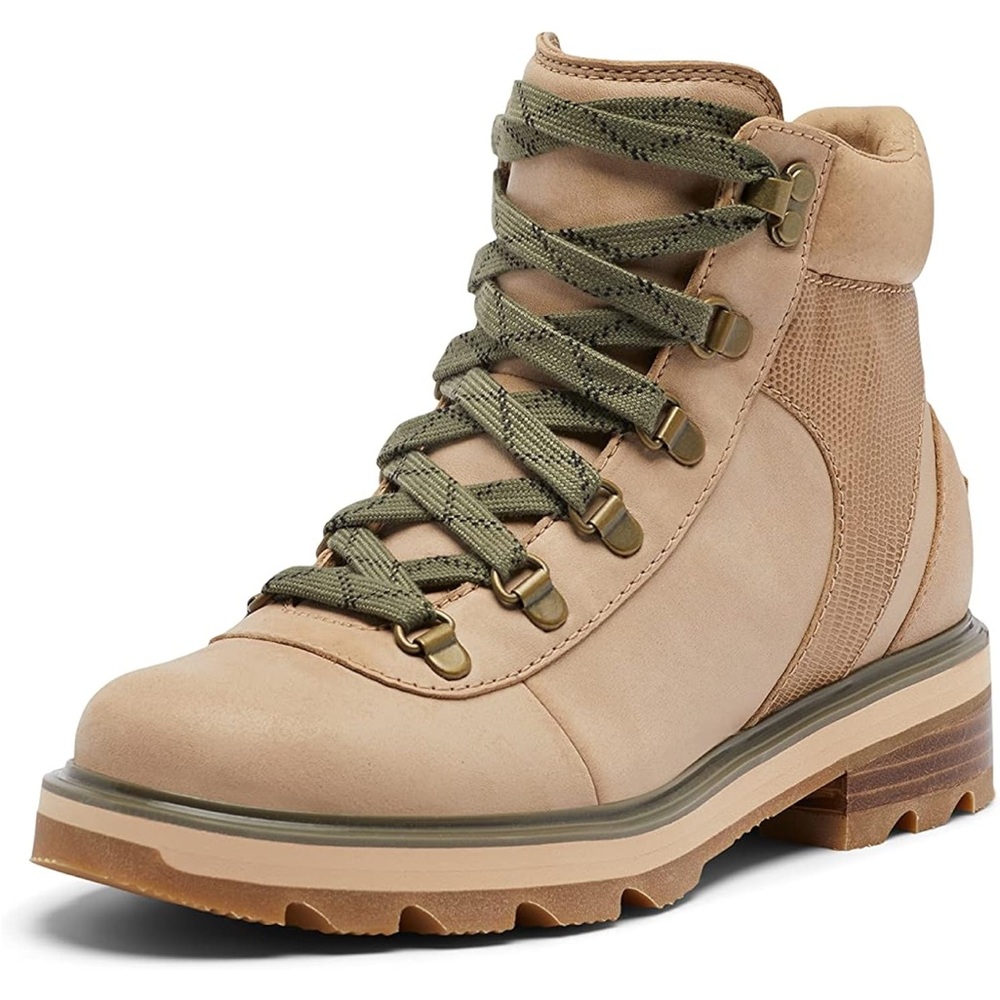 Sorel Lenox W7.5 hiker/moto boots. Very Good condition